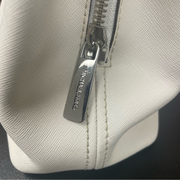 Michael Kors Camille small leather satchel optic white EUC - Picture 5 of 15